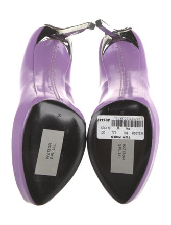 Tom Ford Leather Whipstitch Trim Pumps