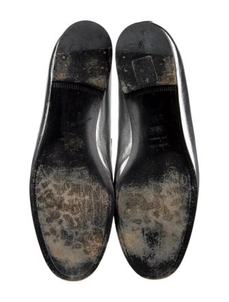 Tom Ford Leather Chain-Link Accents Loafers