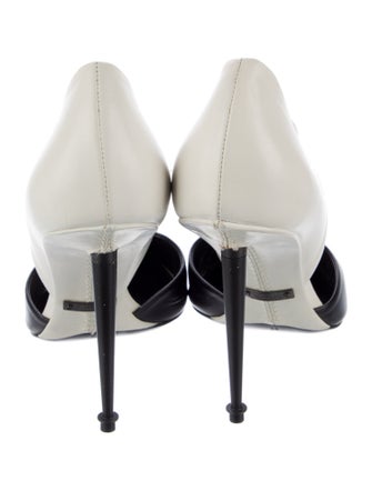 Tom Ford Leather D'Orsay Pumps