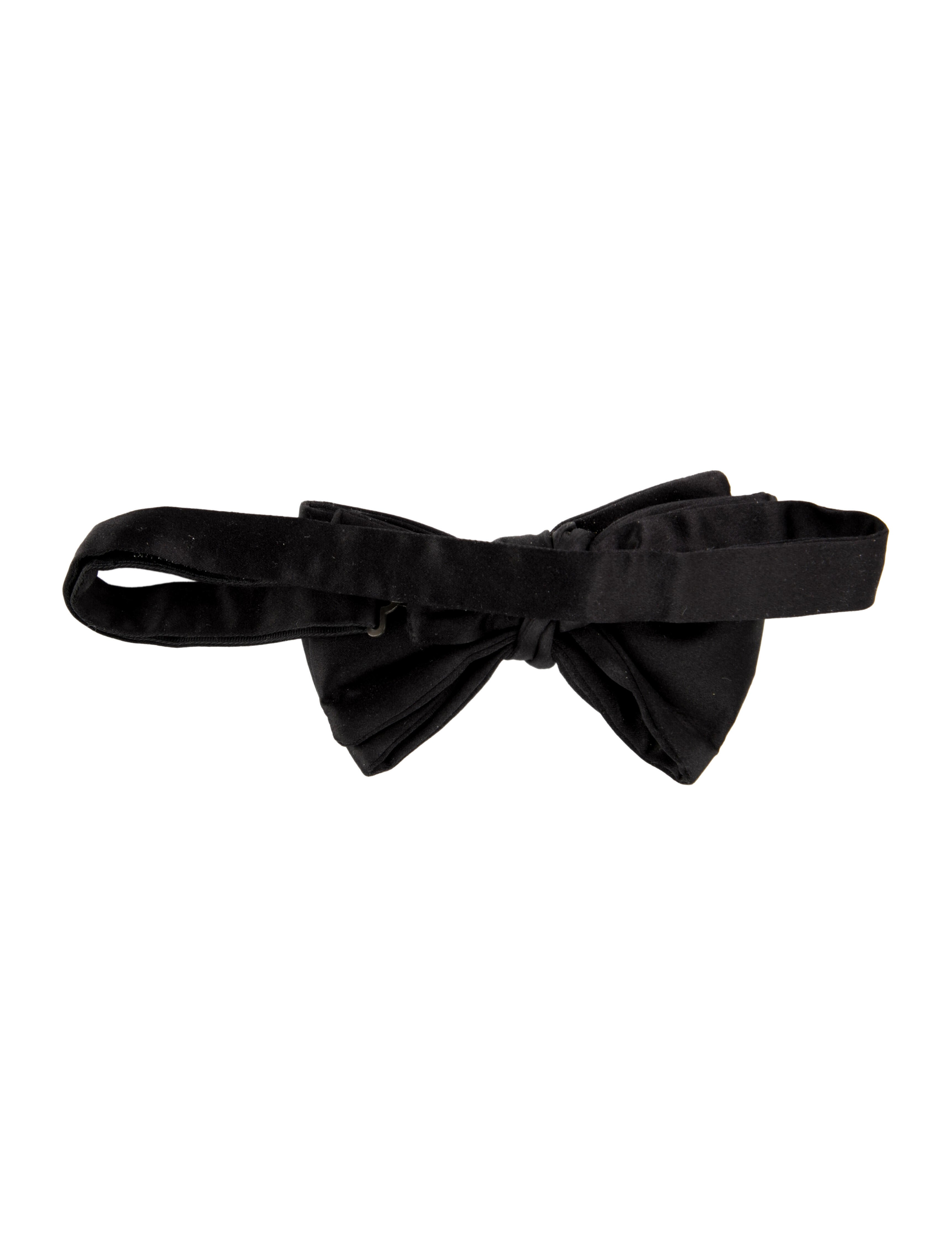 Tom Ford silk bow tie