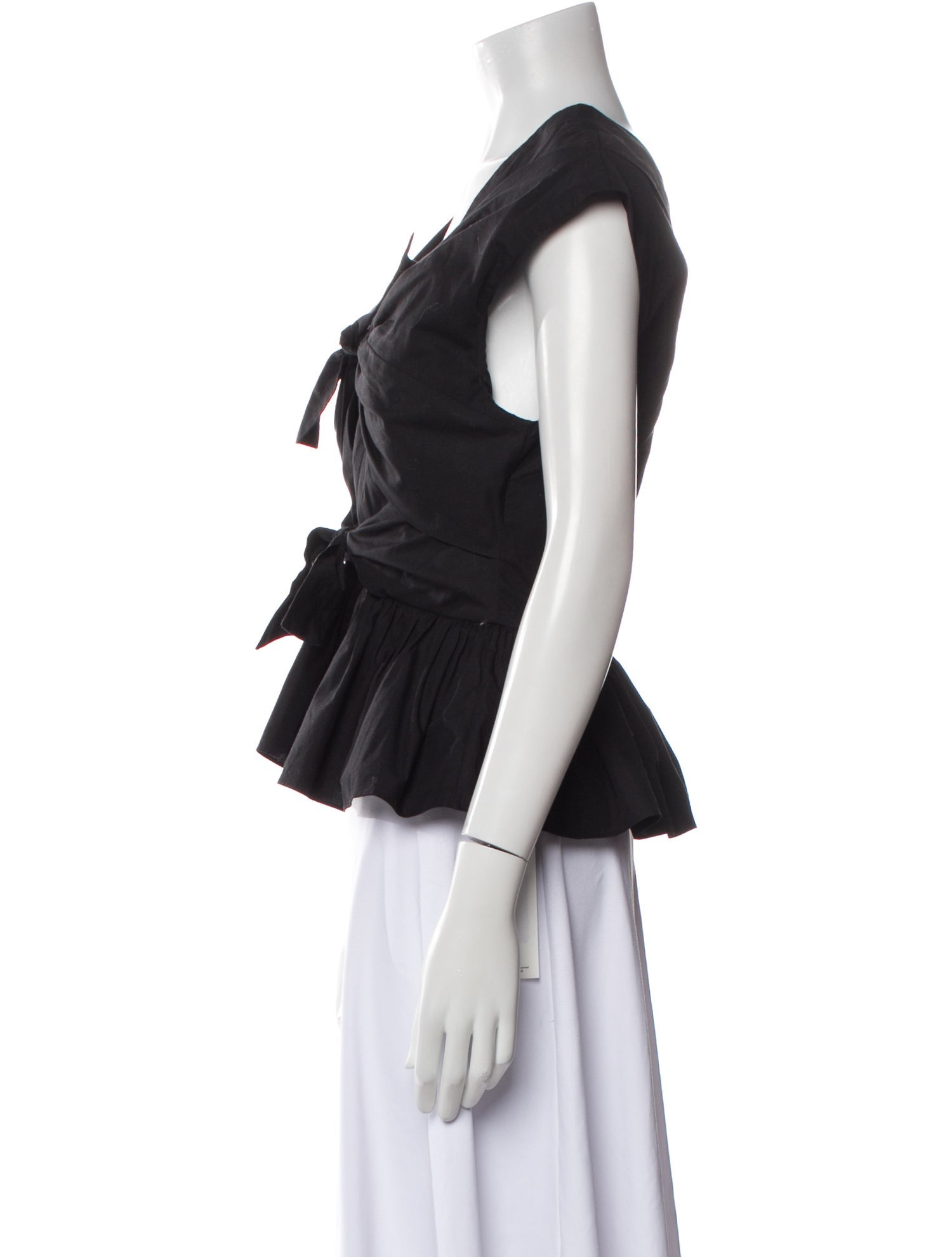 Tove V-Neck Short Sleeve Crop Top