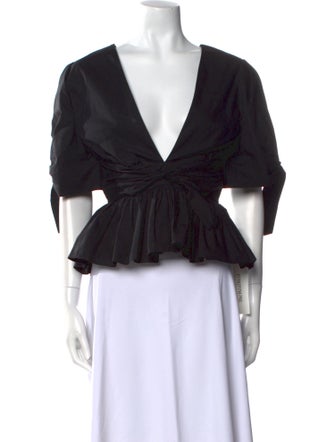 Tove V-Neck Three-Quarter Sleeve Crop Top