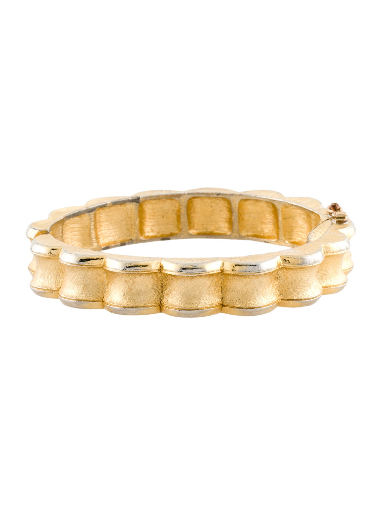 Trifari Textured Scalloped Bangle Bracelet