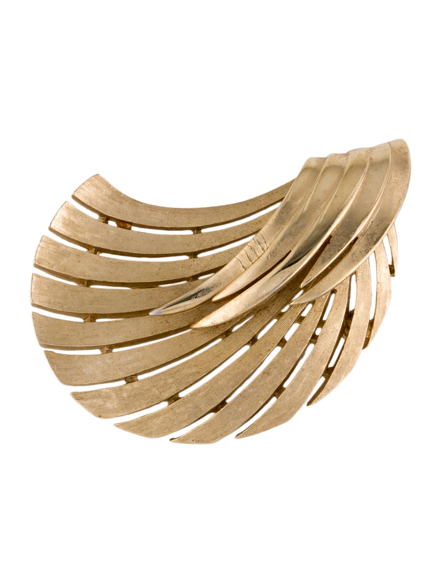 Trifari Wavy Pin Brooch