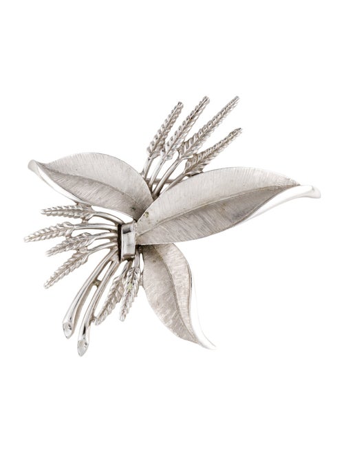 Trifari Leaf Pin Brooch