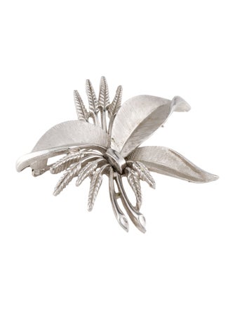 Trifari Leaf Pin Brooch