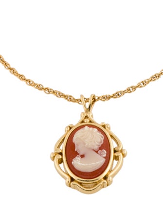 Trifari Resin Charm Bracelet