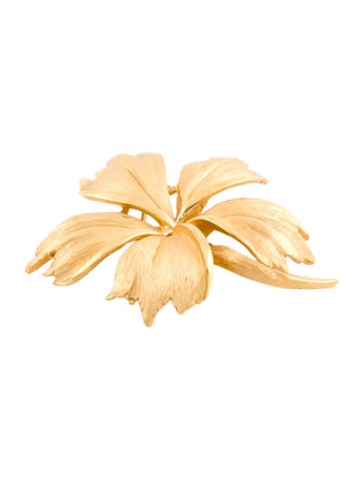 Trifari Flower Brooch Pin