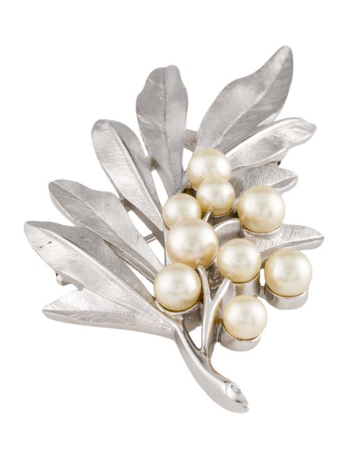 Trifari Faux Pearl Brooch Pin