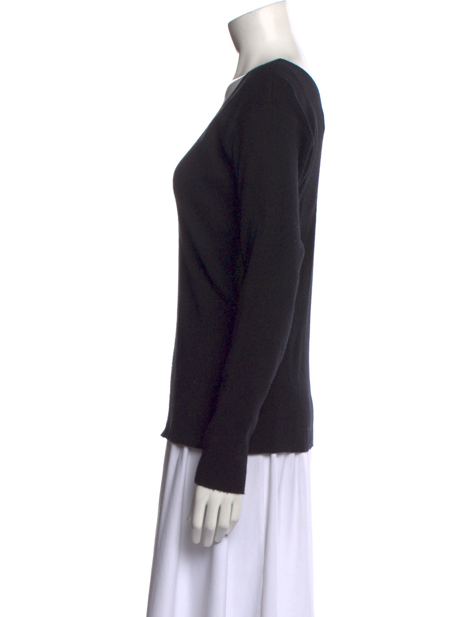 TSE Cashmere Silk V-Neck Sweater