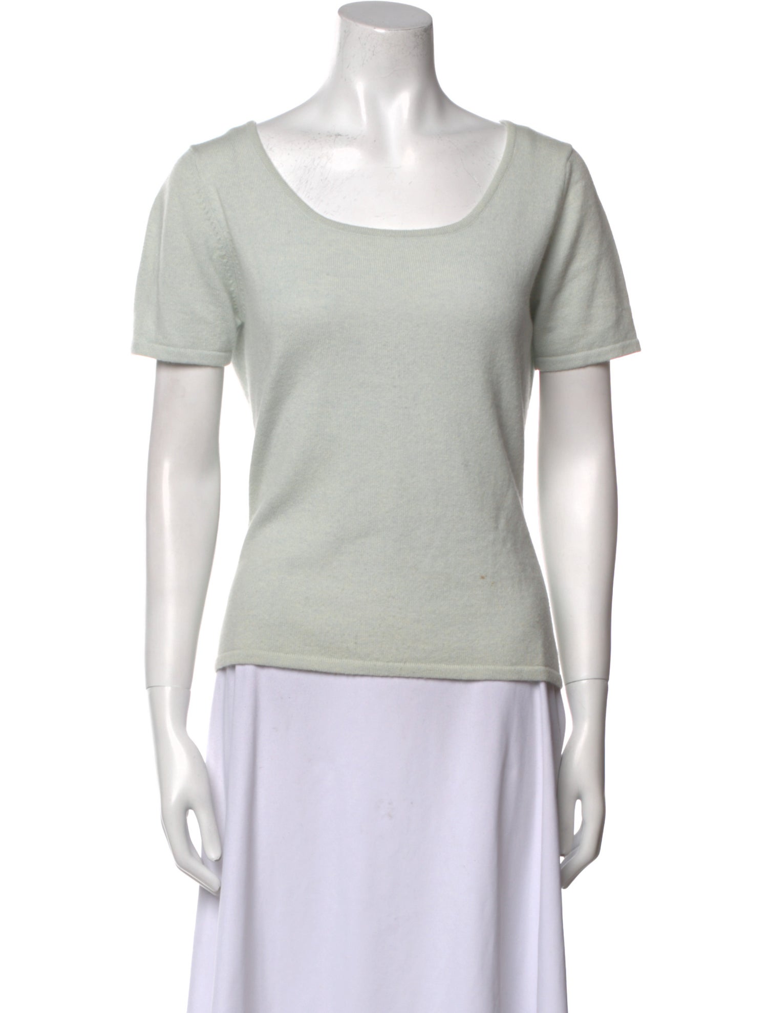 TSE Cashmere Cashmere Scoop Neck Sweater