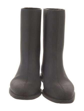 TOTEME Rubber Rain Boots