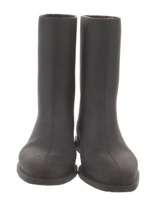 TOTEME Rubber Rain Boots
