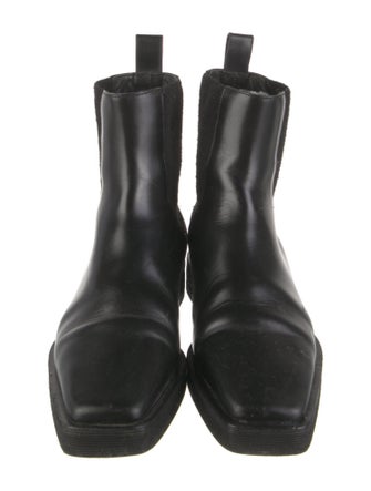 TOTEME Leather Chelsea Boots