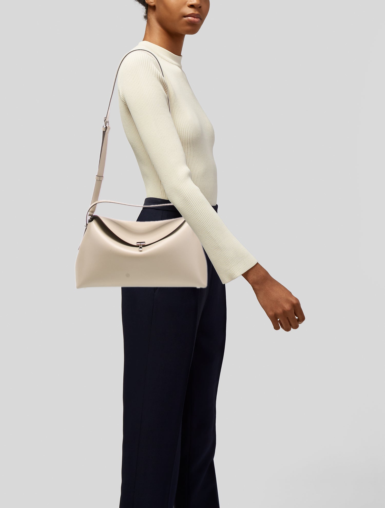 TOTEME 241WRB1092FB0089161 関税送料込 TOTEME Handbags | The RealReal