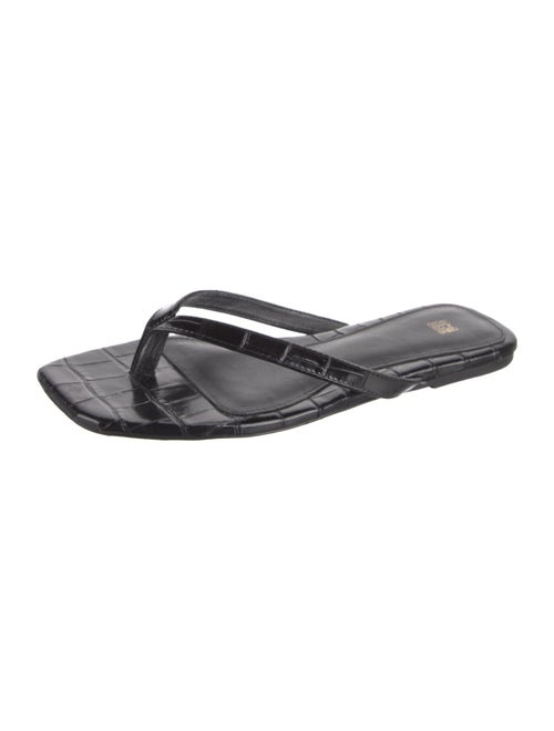 TOTEME Leather Flip Flops