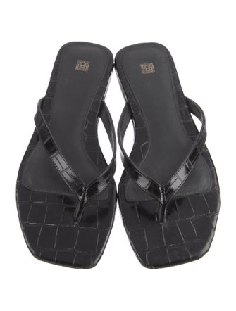 TOTEME Leather Flip Flops