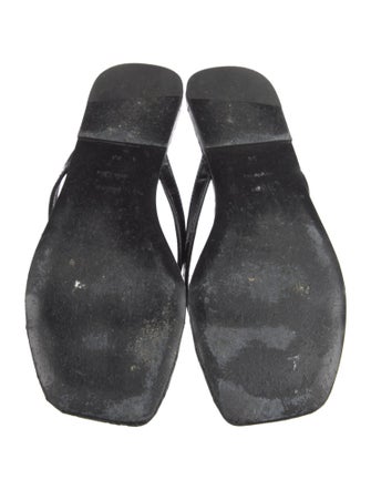 TOTEME Leather Flip Flops