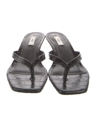 TOTEME Leather Flats