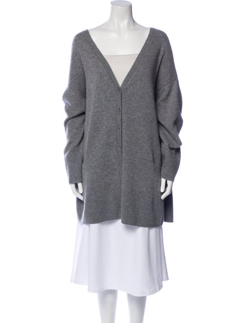 TOTEME Cashmere V-Neck Sweater