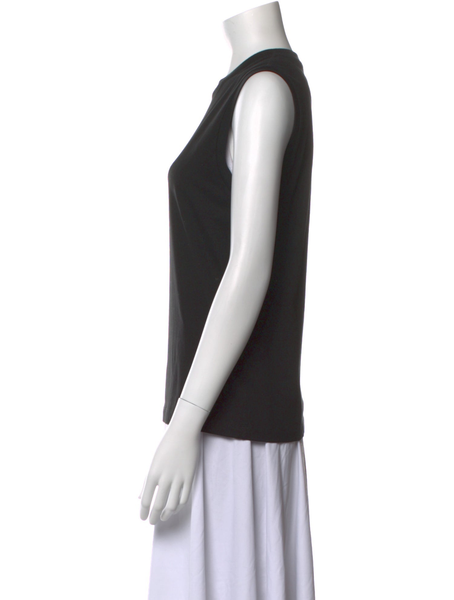 TOTEME Crew Neck Sleeveless Top