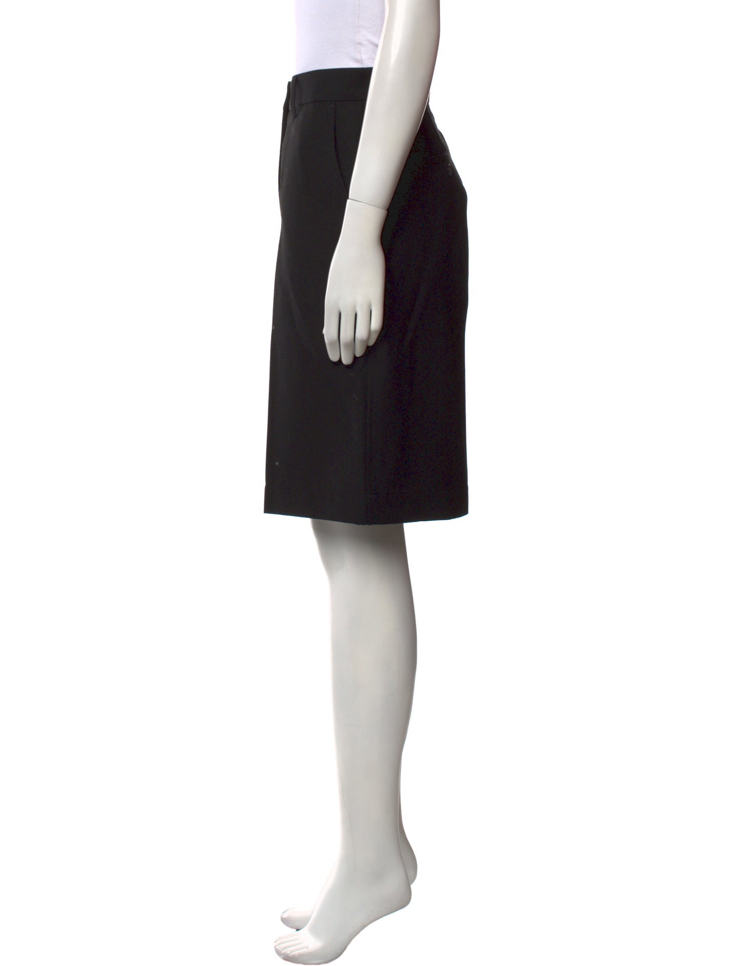 TOTEME Straight Tailored Knee-Length Shorts