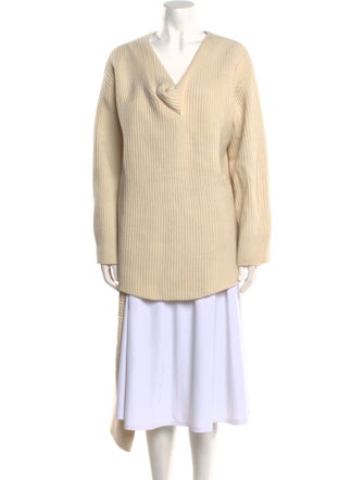 TOTEME Long Scarf Knit Wool Sweater