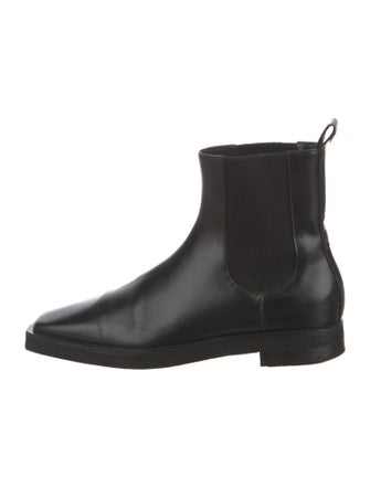 TOTEME Leather Chelsea Boots