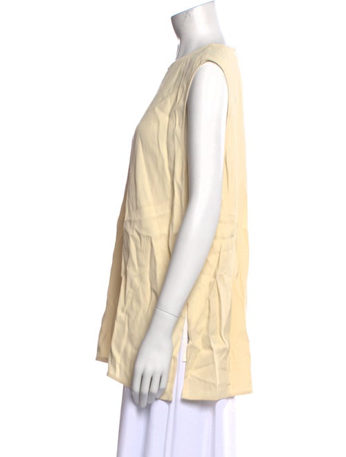 TOTEME Crew Neck Sleeveless Top