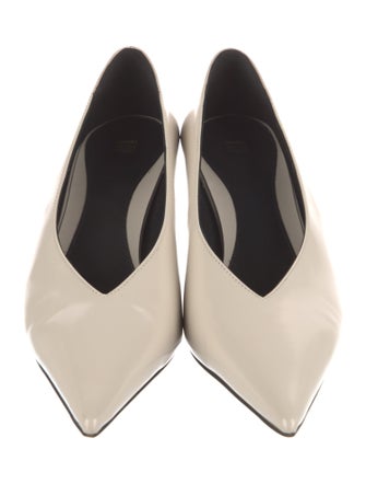TOTEME Leather Pumps