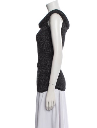 TOTEME Off-Shoulder Roll Knit Top Scoop Neck Top