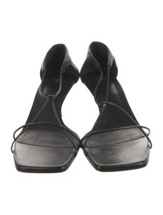 TOTEME Leather T-Strap Pumps