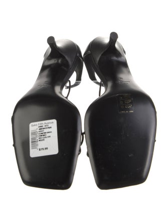 TOTEME Leather T-Strap Pumps