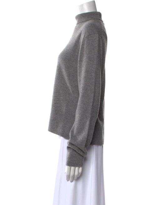 TOTEME Cropped Cashmere Sweater