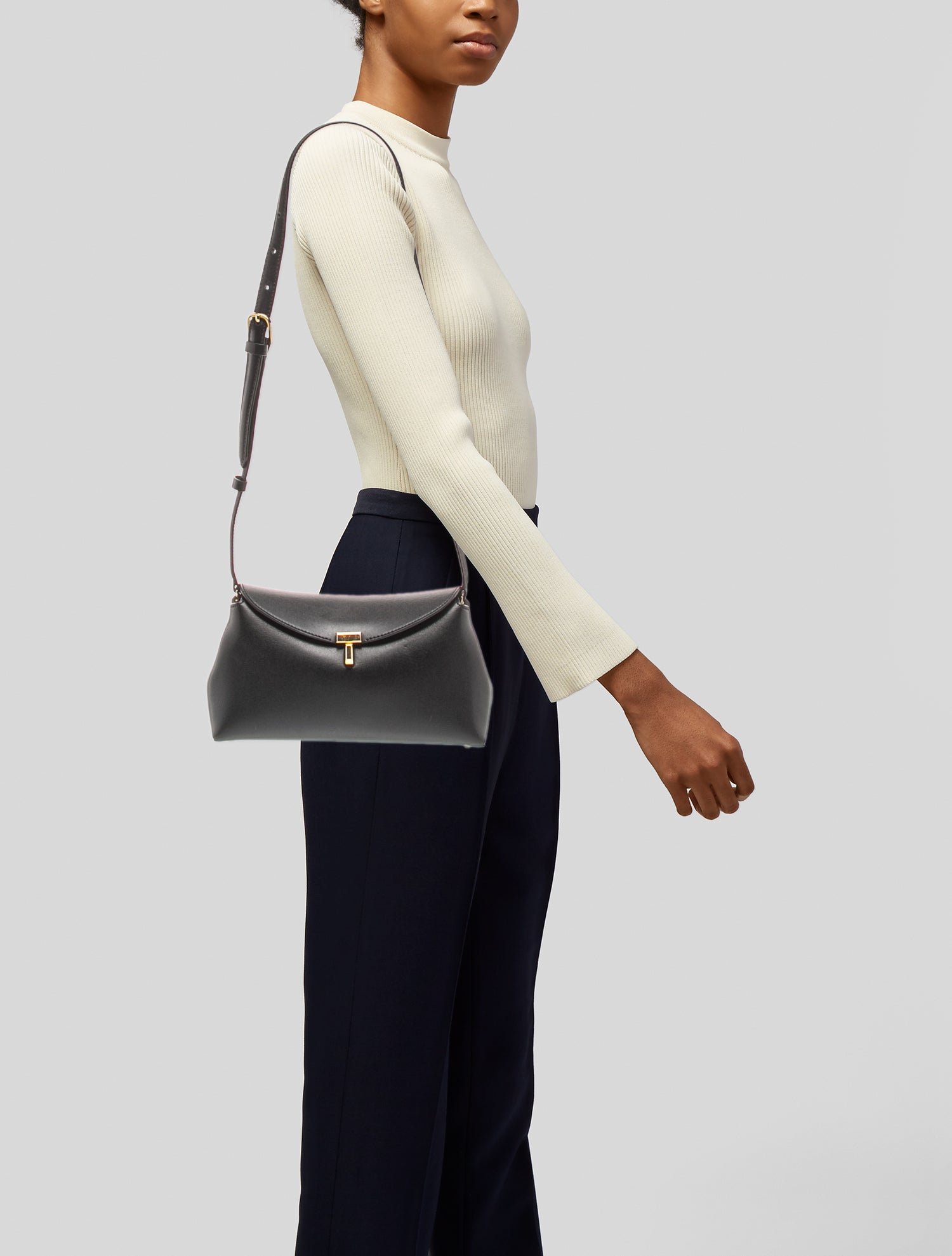 TOTEME Leather T-Lock