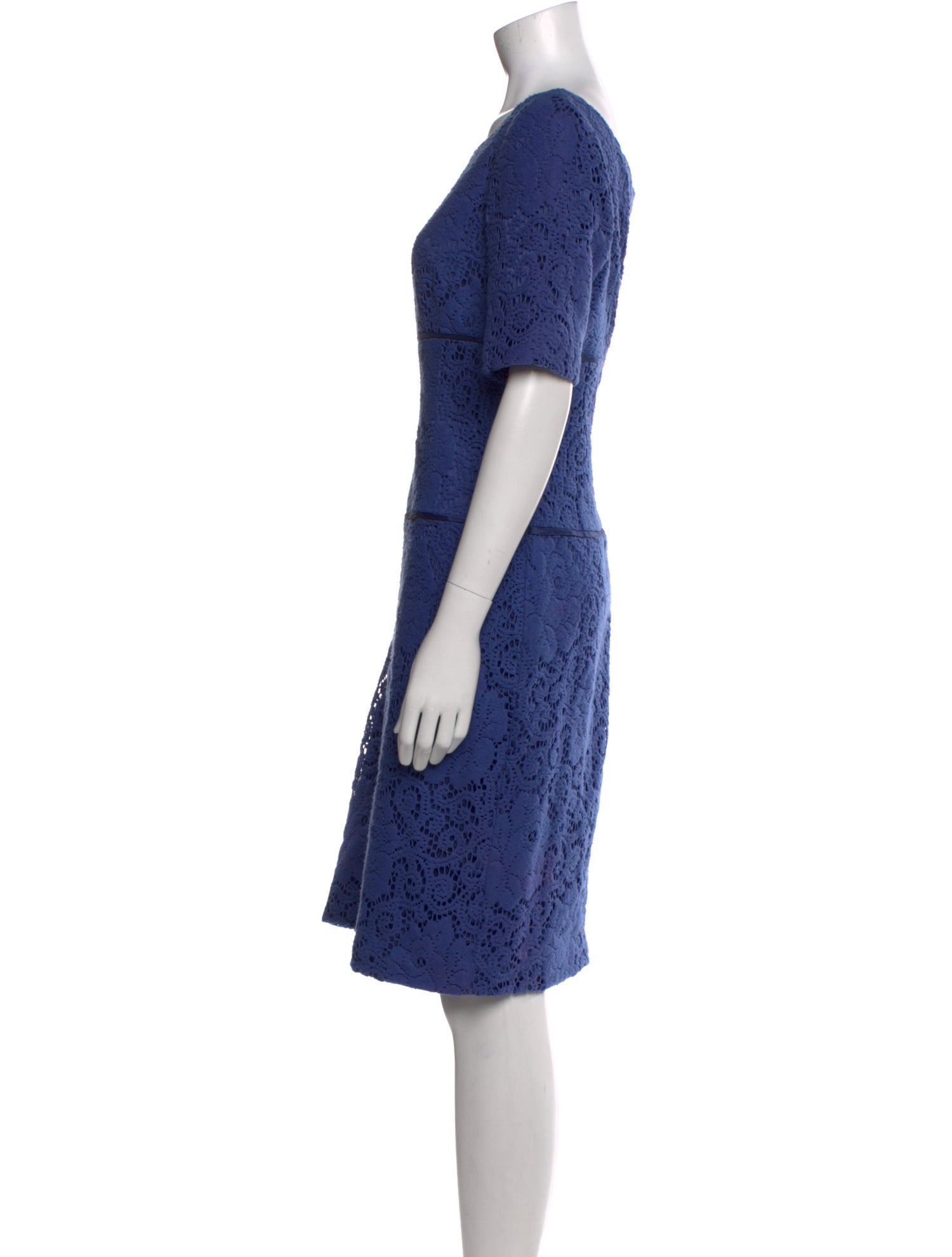 Tuleh Lace Pattern Knee-Length Dress