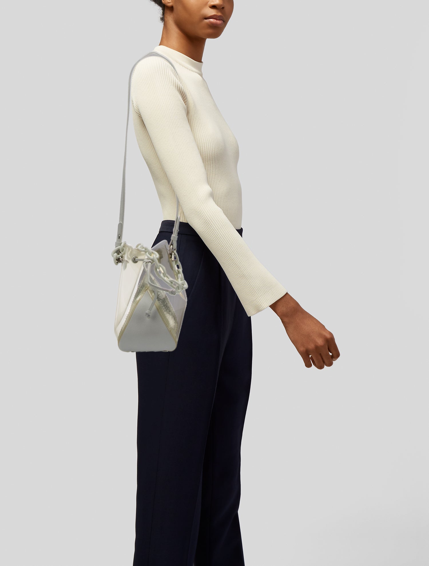 The Volon Leather Bucket Bag