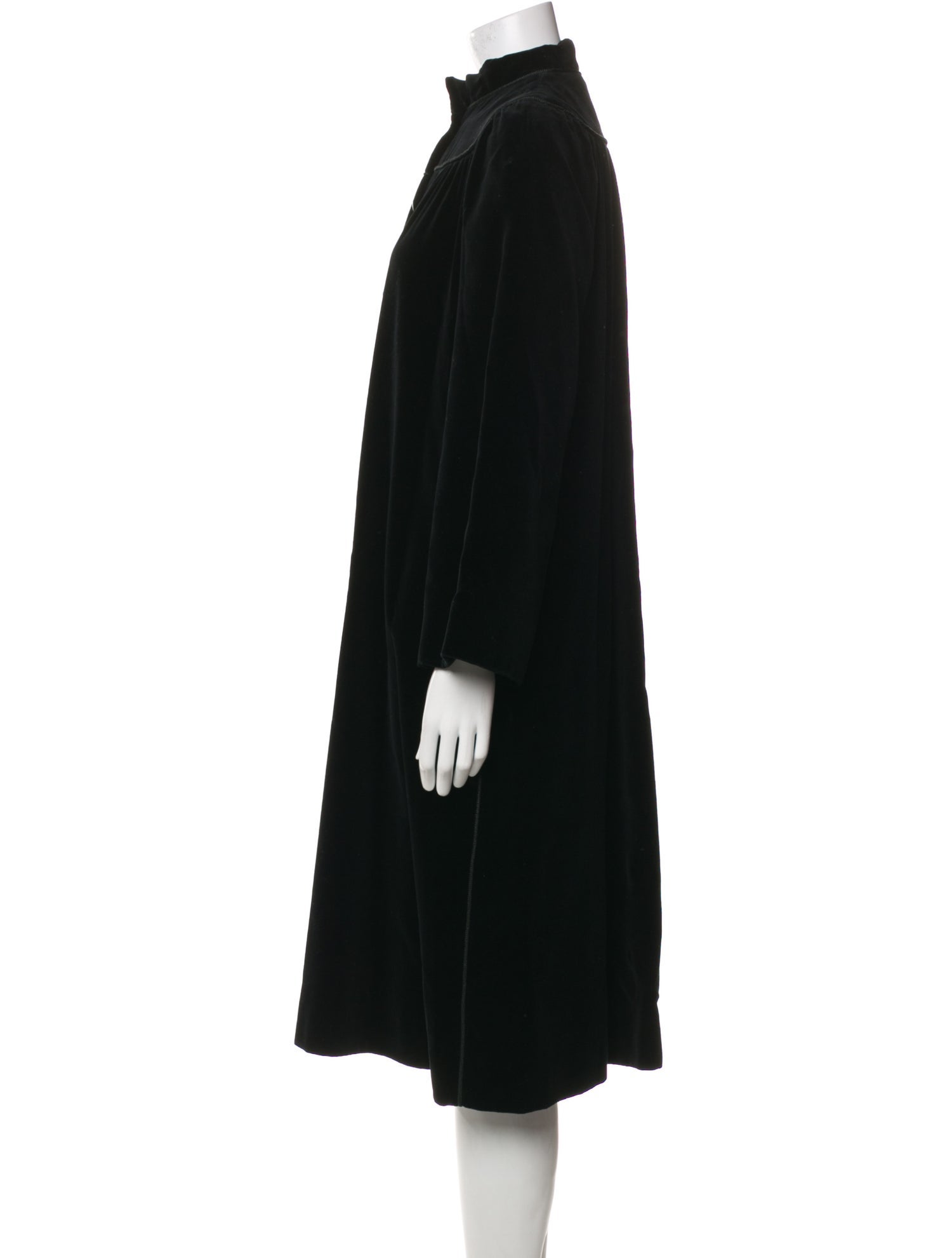 Chanel Creations Vintage Late 1970's - Early 1980's Coat