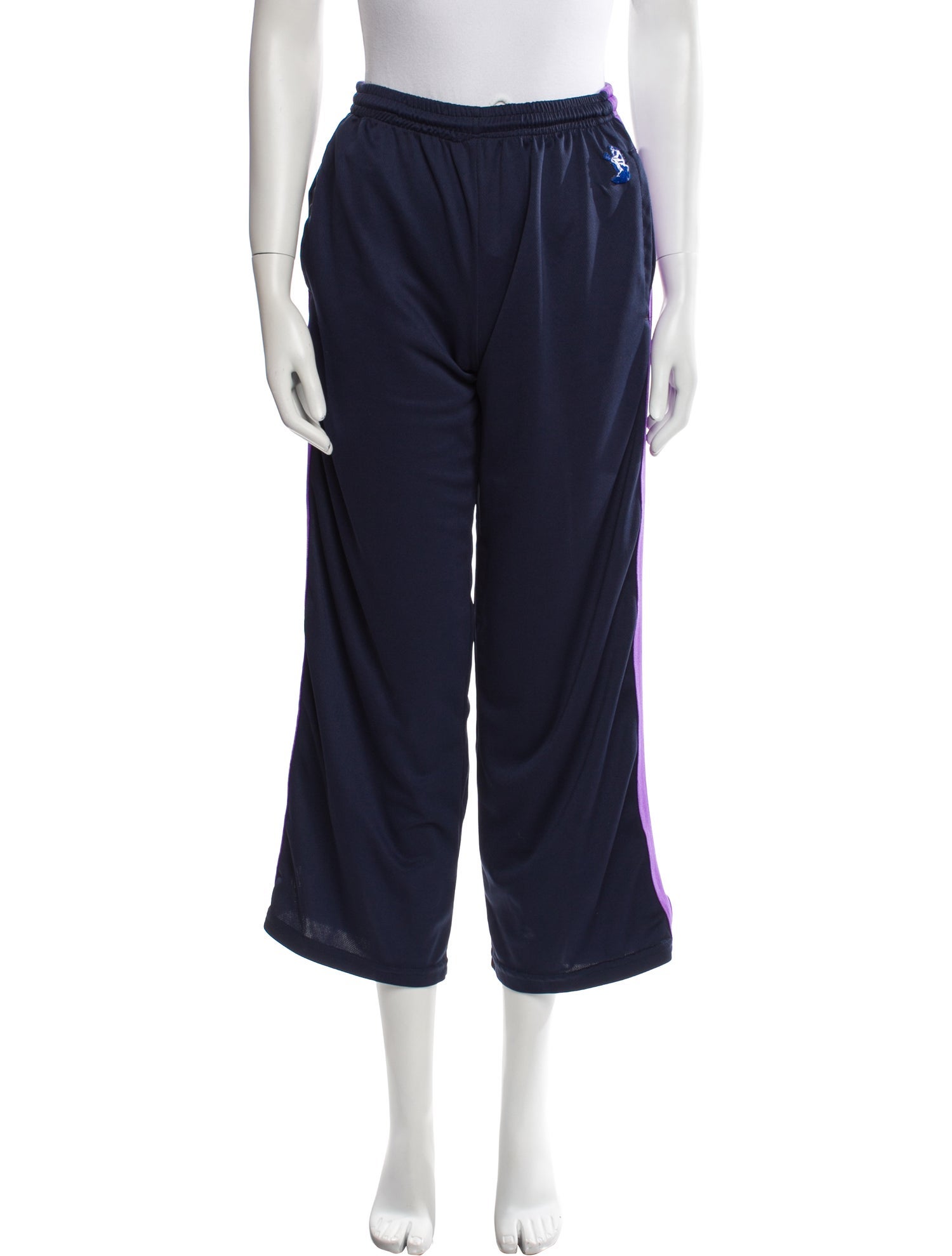 Relax Lacrosse Brand Embroidered Accent Sweatpants