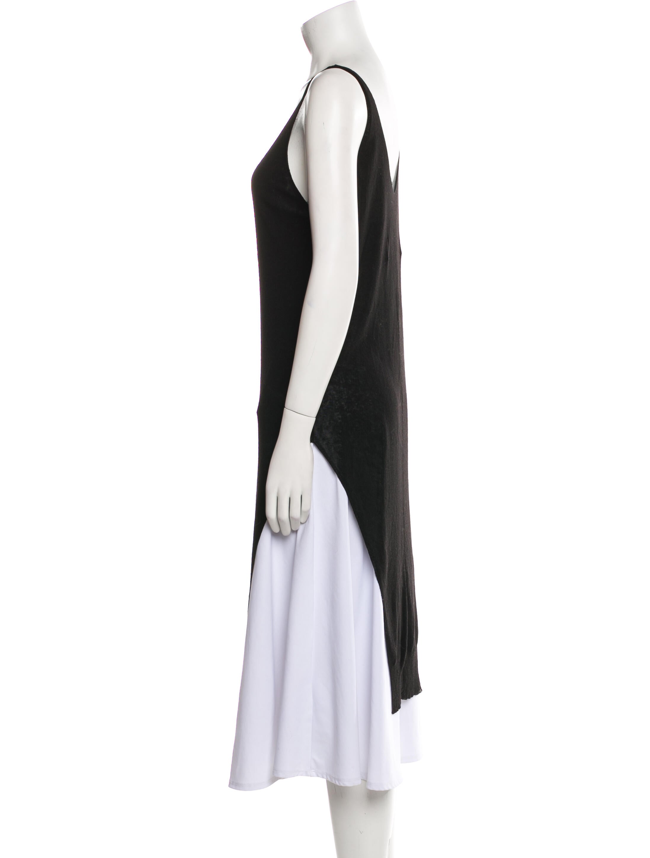 Uma Wang V-Neck Sleeveless Tunic