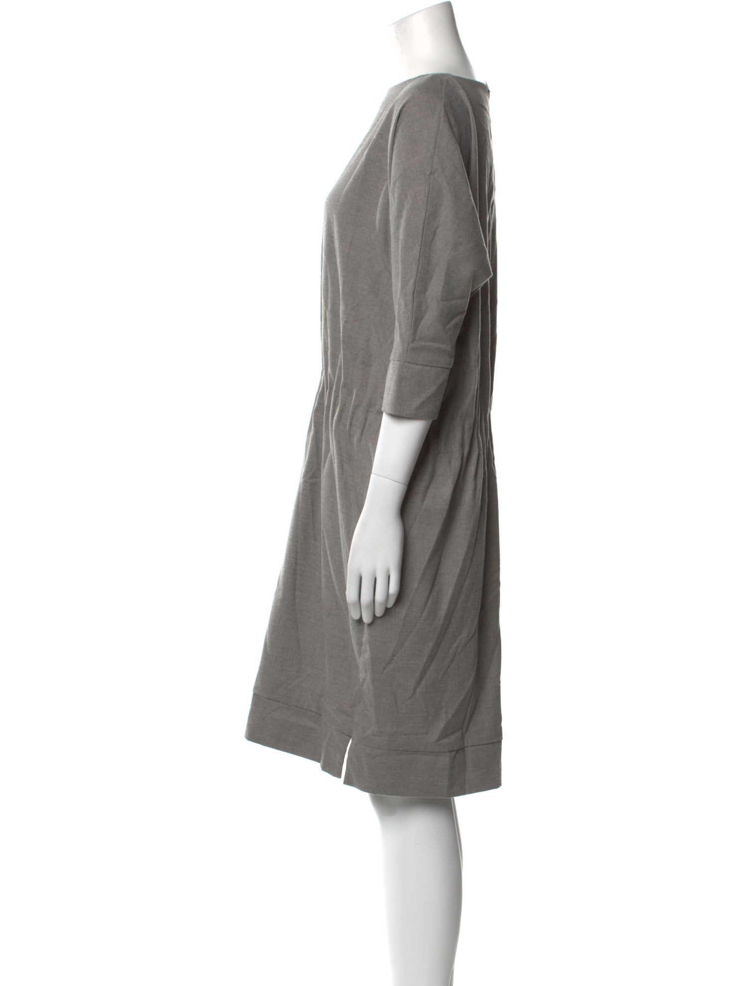 Unlabel Bateau Neckline Knee-Length Dress
