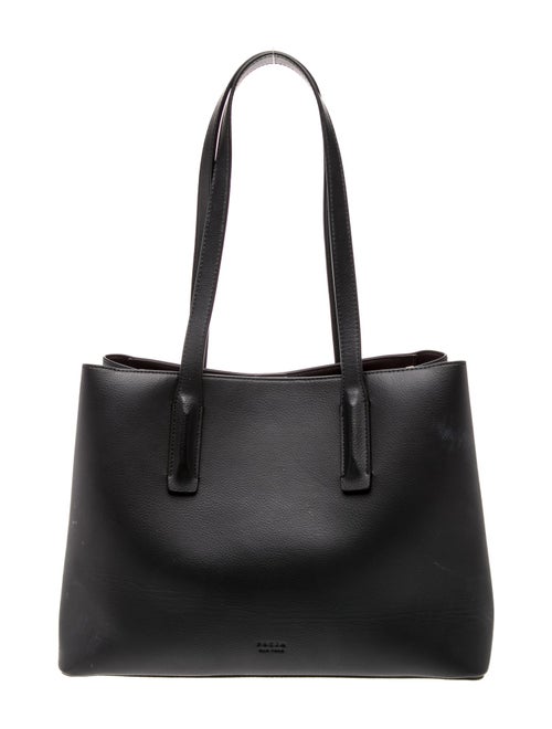 Freja Nyc Leather Shoulder Bag