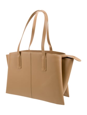 Freja Nyc Leather Tote