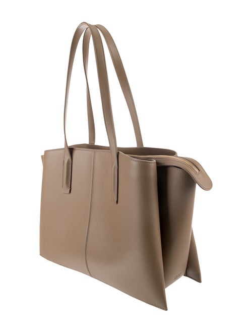 Freja Nyc Leather Tote