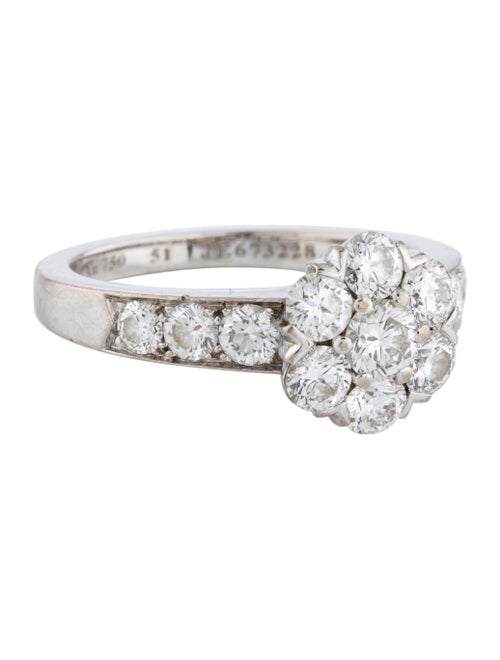 Van Cleef & Arpels Fleurette Ring White