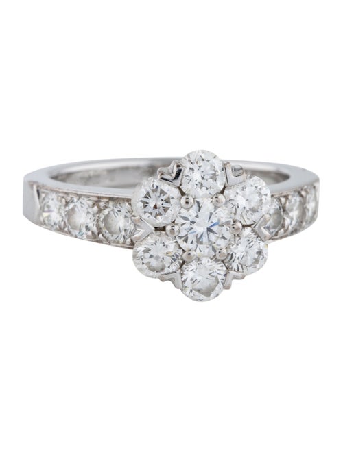 Van Cleef & Arpels Fleurette Ring white