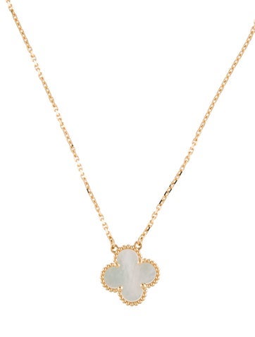 Van Cleef & Arpels Pendant Necklace Mother Of Pearl Vintage Alhambra