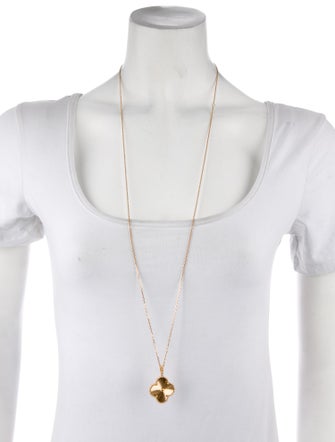 Van Cleef & Arpels Magic Alhambra Guilloché Long Necklace, 1 Motif