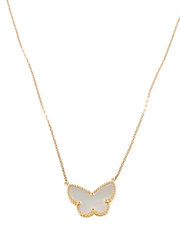Van Cleef & Arpels Pendant Necklace Mother of Pearl Lucky Alhambra Butterfly