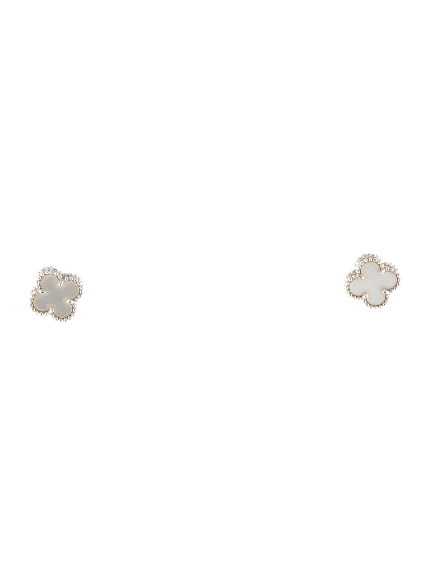 Van Cleef & Arpels Mother of Pearl Sweet Alhambra Earstuds